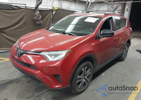 2017 Toyota Rav4 Le z USA, uszkodzony, nr VIN JTMBFREV9HJ144071